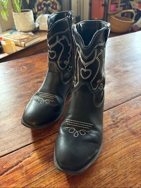 Black Western-Stitch Ankle Boots for kids